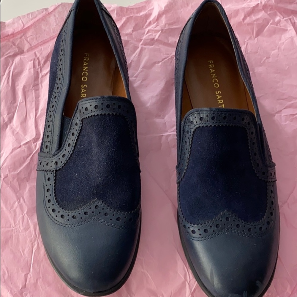 Ladies shoes